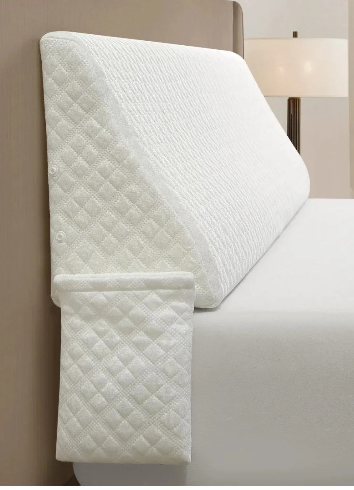 Costco Essential Comfort Bed Wedge Pillow, Queen Size